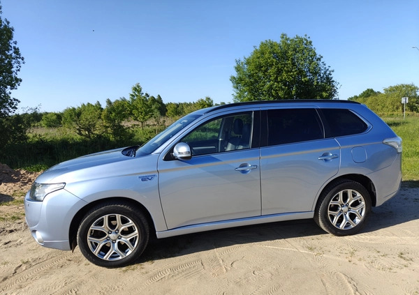 Mitsubishi Outlander cena 57000 przebieg: 208870, rok produkcji 2014 z Elbląg małe 29